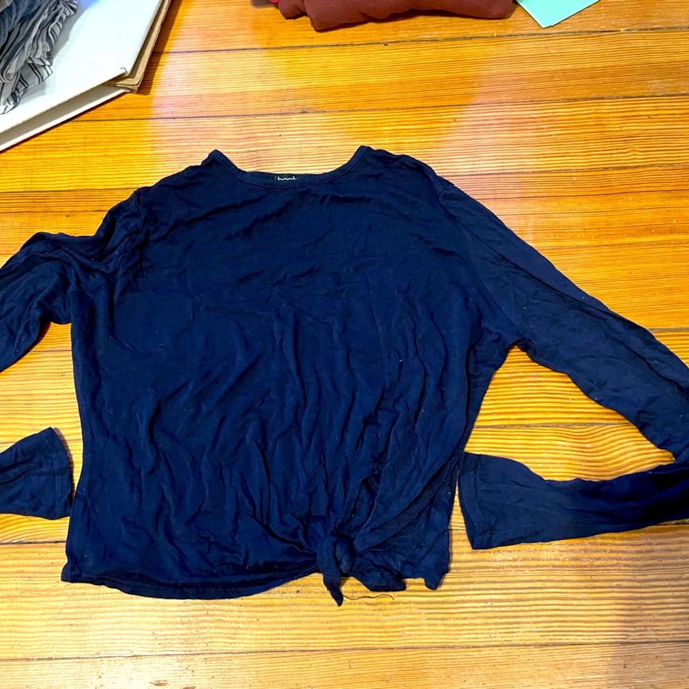 BooHoo Small Cropped Long Sleeve